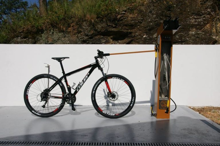 Sistema de lavado de bicicletas