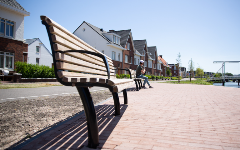 bancos de mobiliario urbano