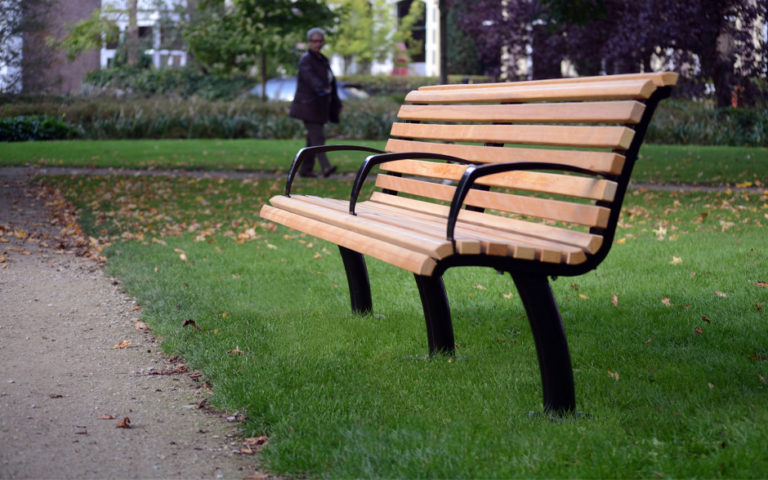 bancos de mobiliario urbano
