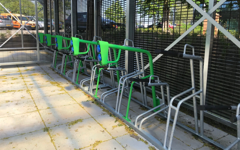 sistema de carga de bicicletas eléctricas