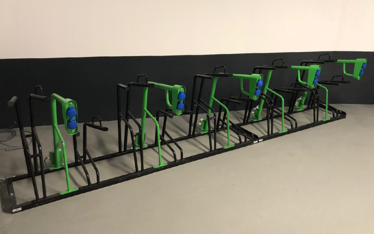 sistema de carga de bicicletas eléctricas